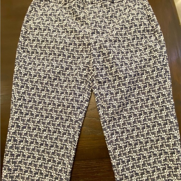 Banana Republic Avery Petite Pants, Size 6P, Work and business casual attire - Picture 4 of 5